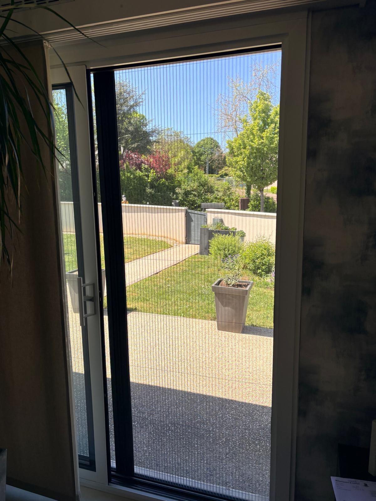 Réalisation Moustiquaire & Confort 49